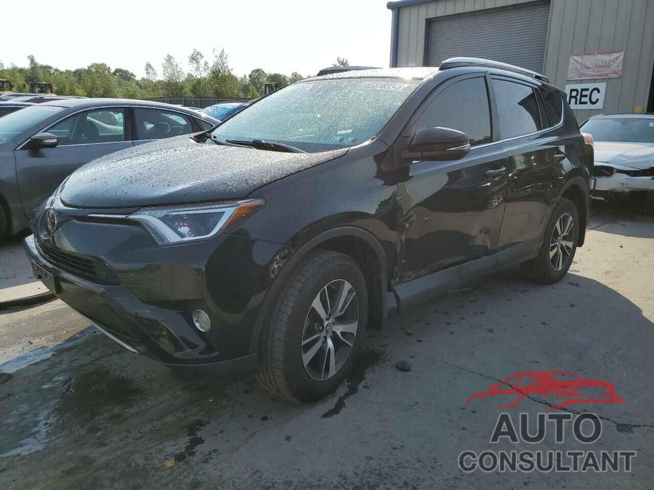 TOYOTA RAV4 2018 - 2T3RFREV8JW848171