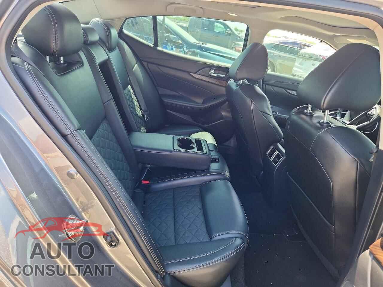 NISSAN MAXIMA 2017 - 1N4AA6AP1HC397072