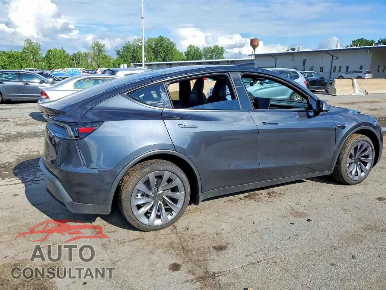 TESLA MODEL Y 2026 - 7SAYGDEEXTA711334