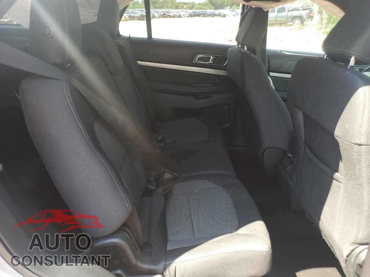 FORD EXPLORER 2018 - 1FM5K8DH9JGB91579