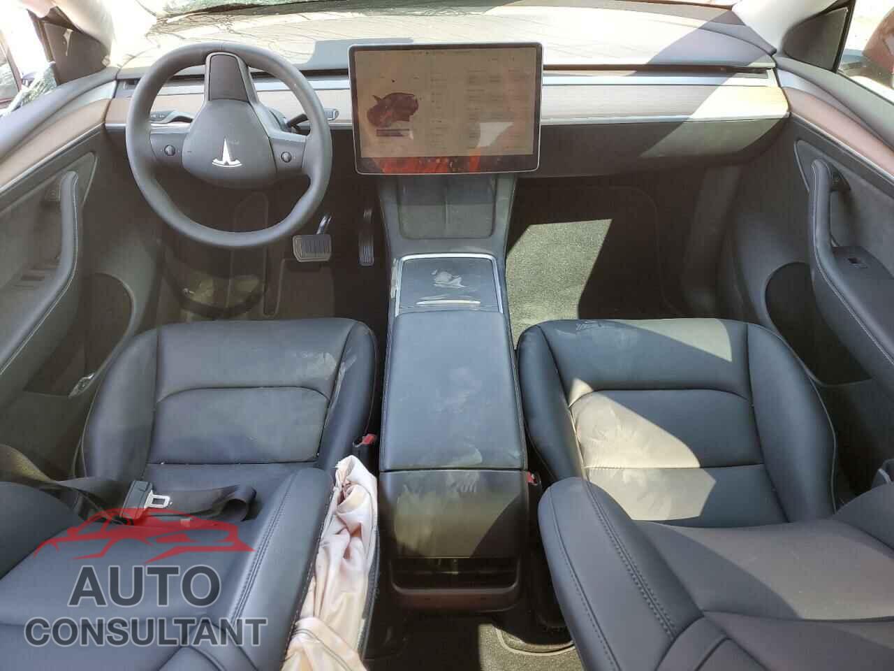 TESLA MODEL Y 2023 - 7SAYGDEE4PF840730