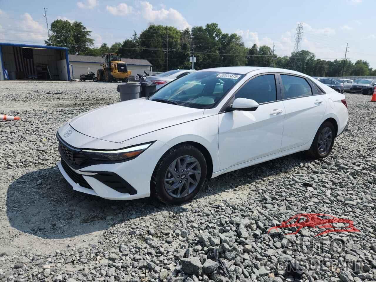 HYUNDAI ELANTRA 2024 - KMHLM4DJ5RU108286