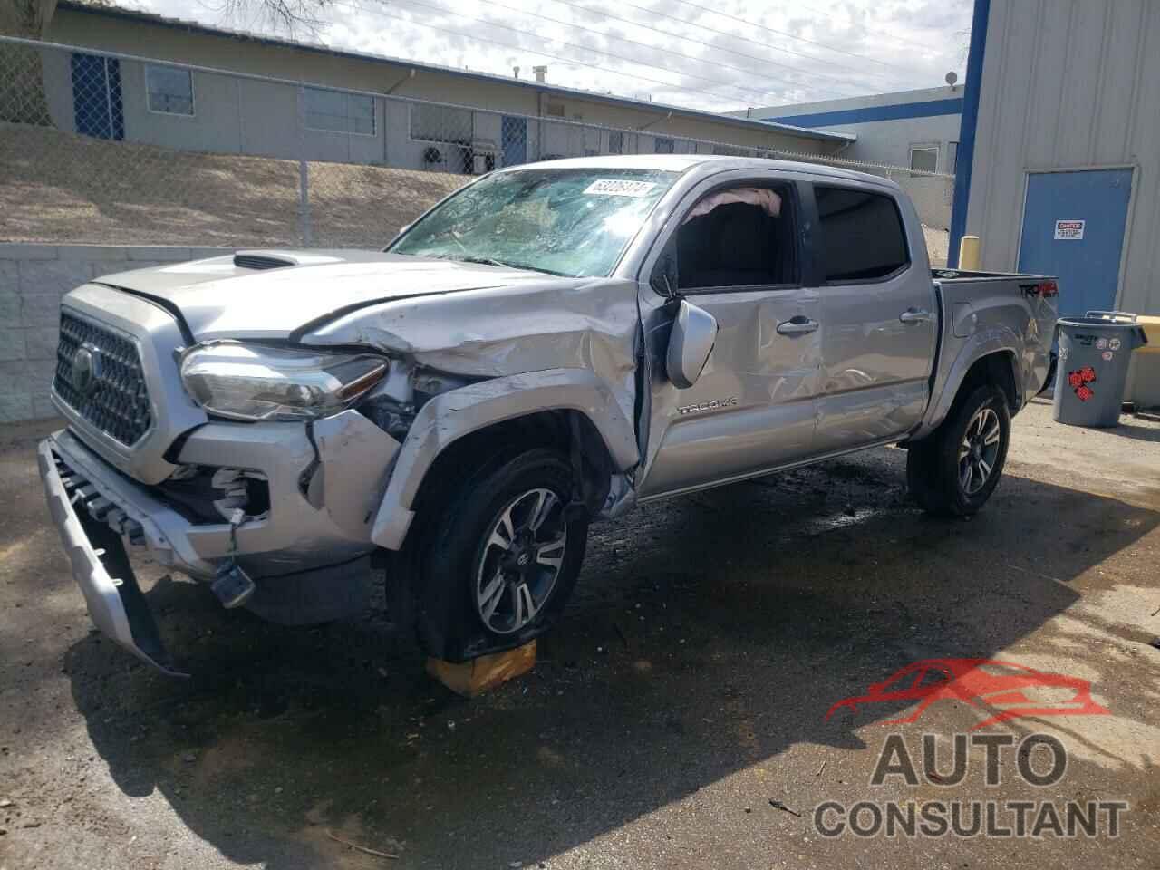 TOYOTA TACOMA 2018 - 5TFCZ5AN7JX163036