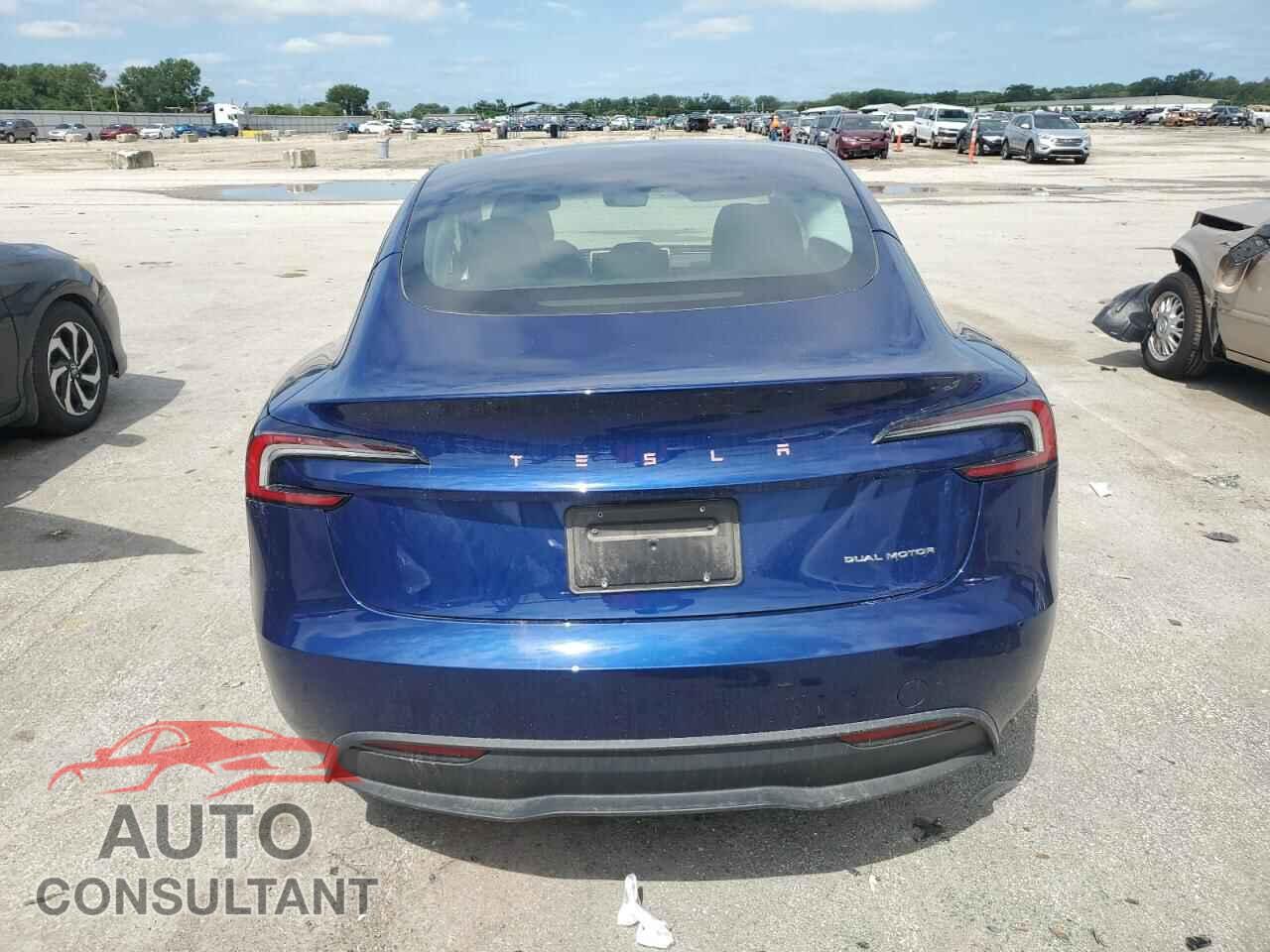 TESLA MODEL 3 2024 - 5YJ3E1EB8RF798017