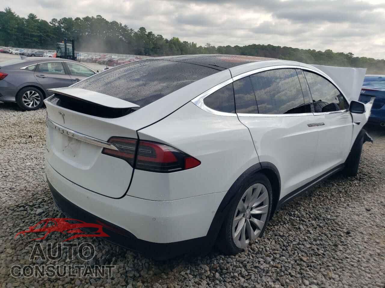 TESLA MODEL X 2016 - 5YJXCDE2XGF026236