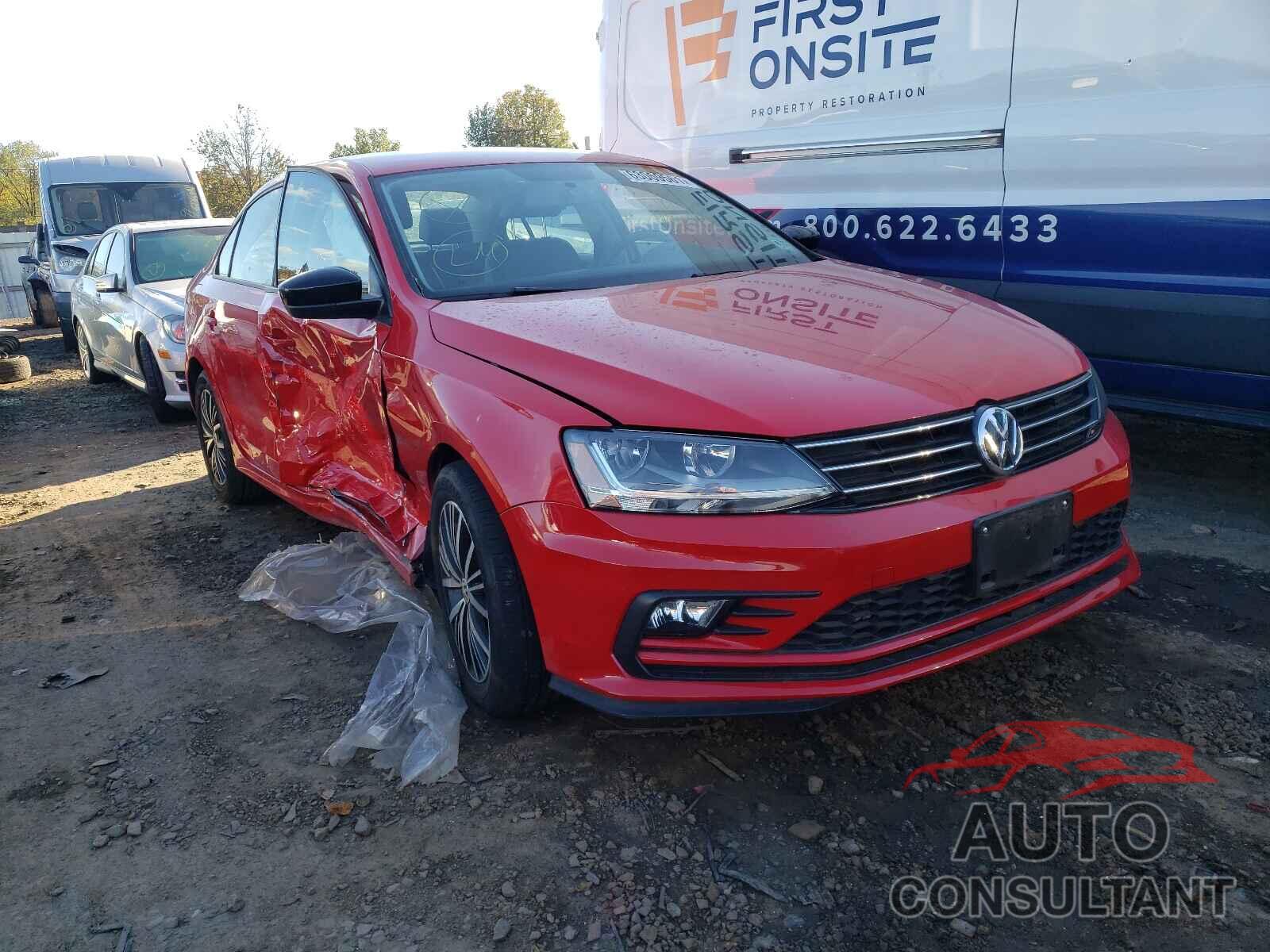 VOLKSWAGEN JETTA 2018 - 3VWDB7AJ8JM244681