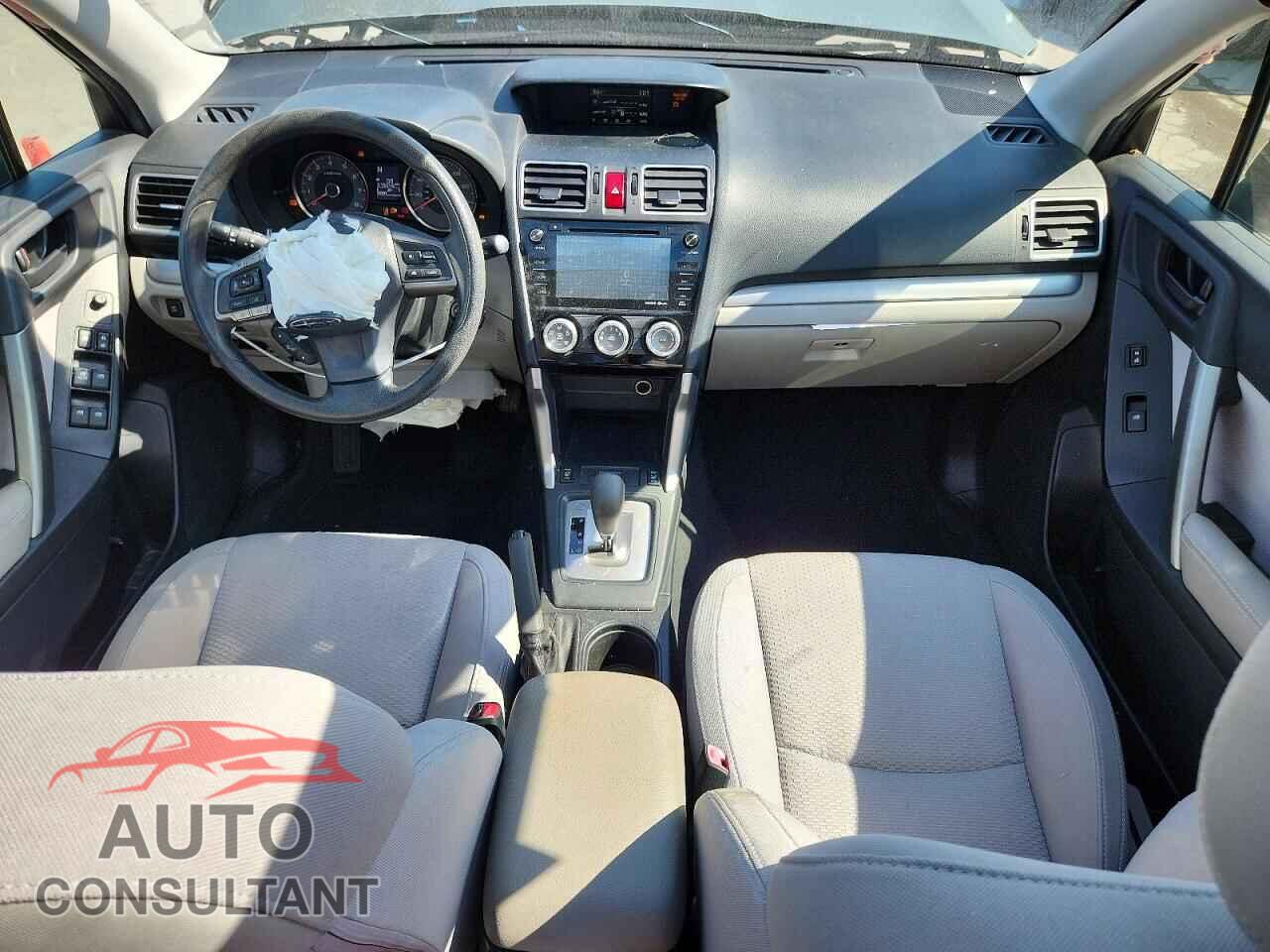 SUBARU FORESTER 2016 - JF2SJAFC3GH458920