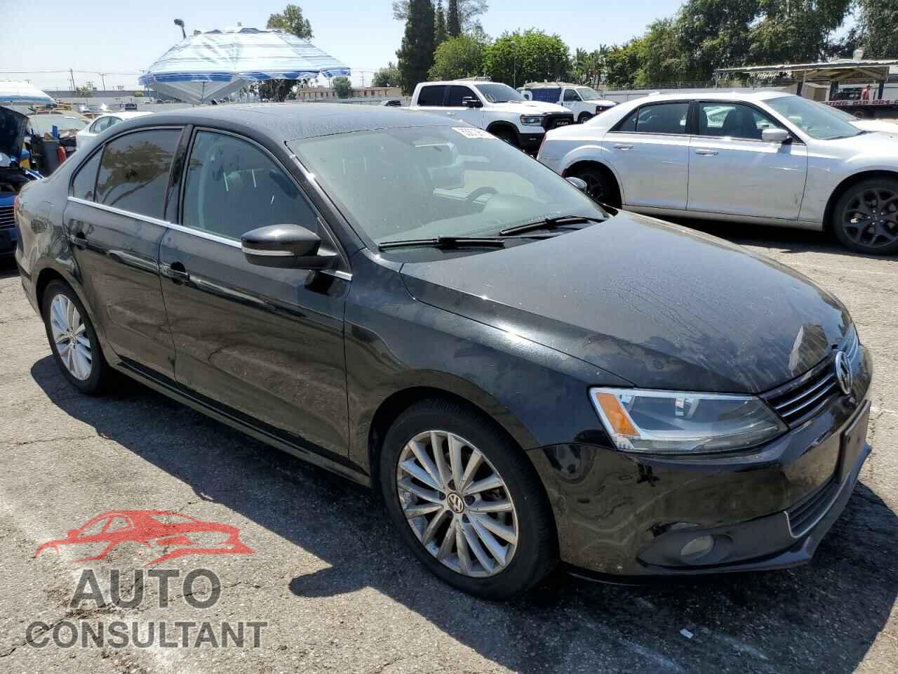 VOLKSWAGEN JETTA 2014 - 3VWLL7AJ8EM367587