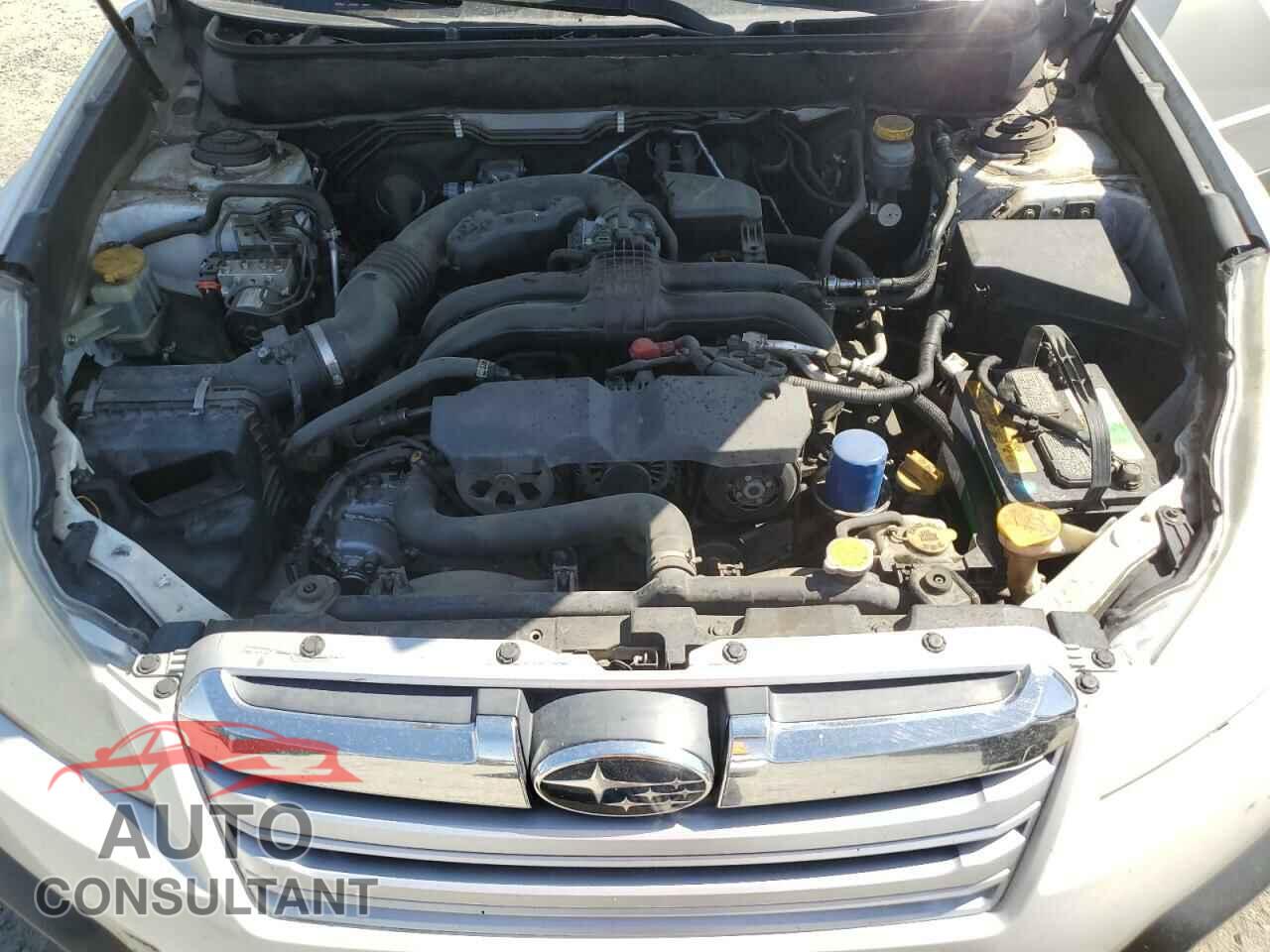 SUBARU OUTBACK 2014 - 4S4BRBLC4E3304885
