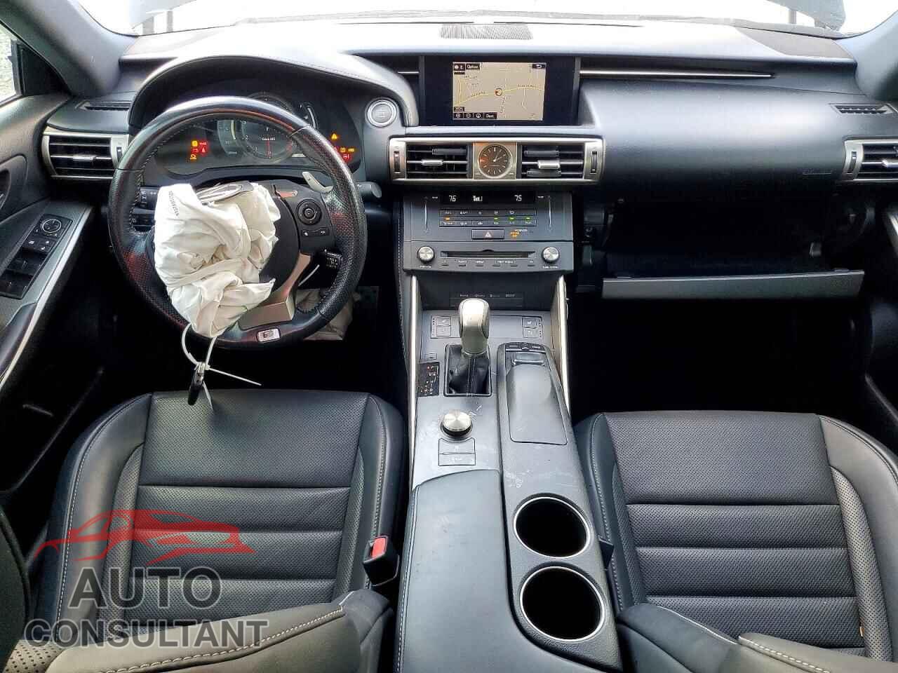 LEXUS IS 2016 - JTHBE1D28G5026403