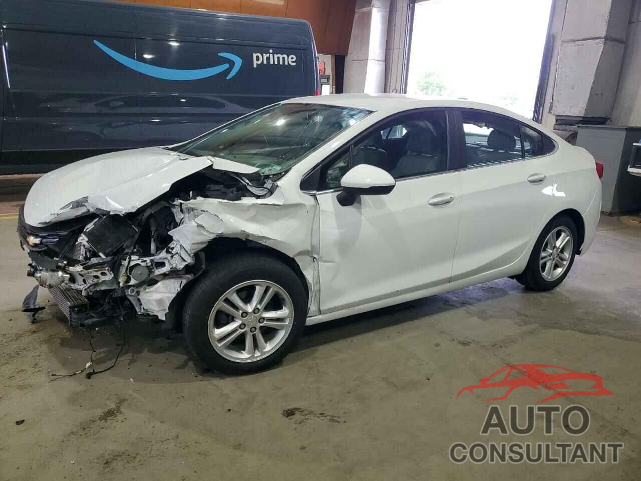 CHEVROLET CRUZE 2017 - 1G1BE5SM8H7119305