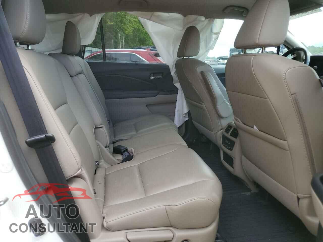 HONDA PILOT 2019 - 5FNYF5H58KB019334
