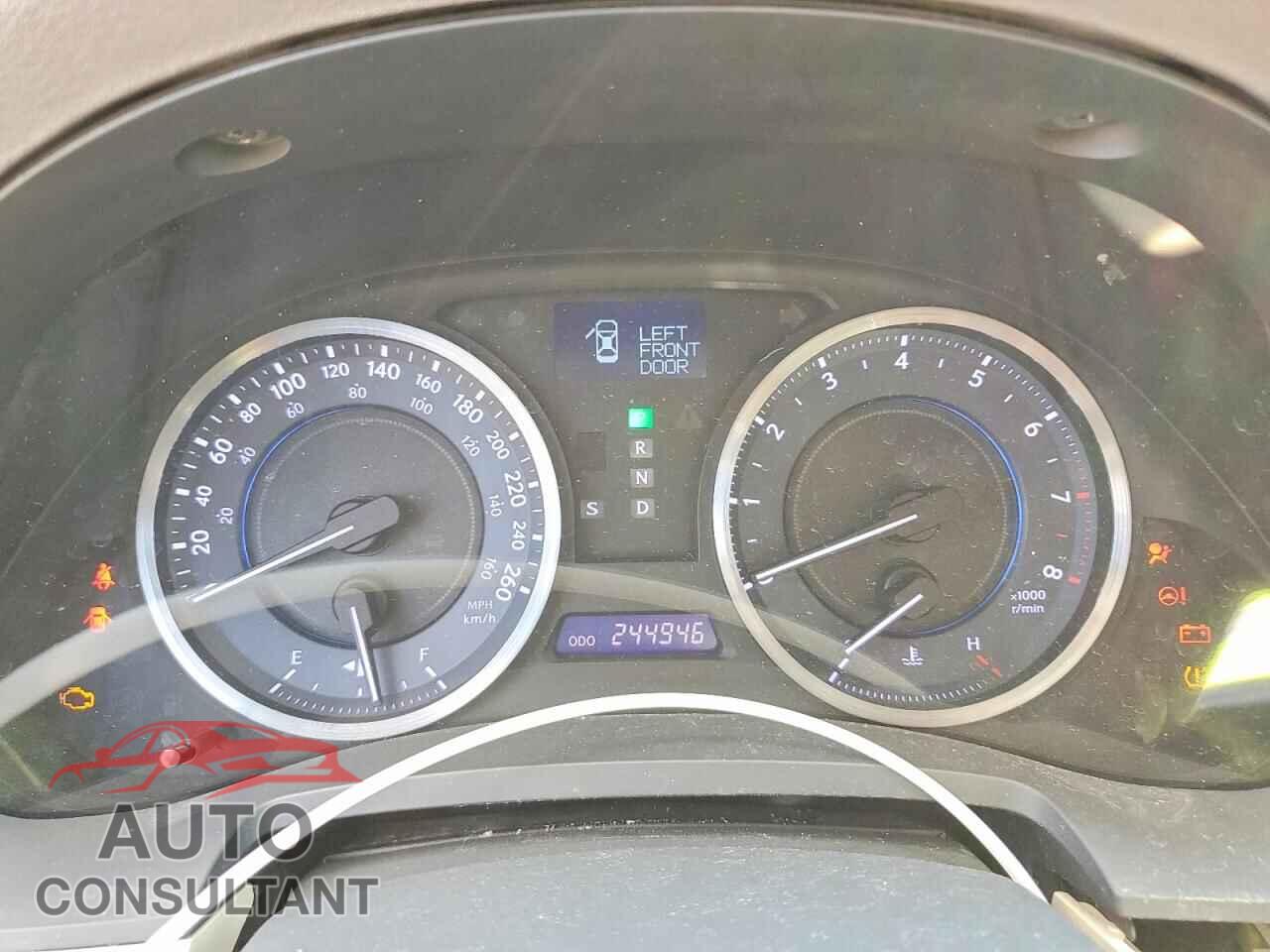 LEXUS IS 2012 - JTHCF5C2XC5059519