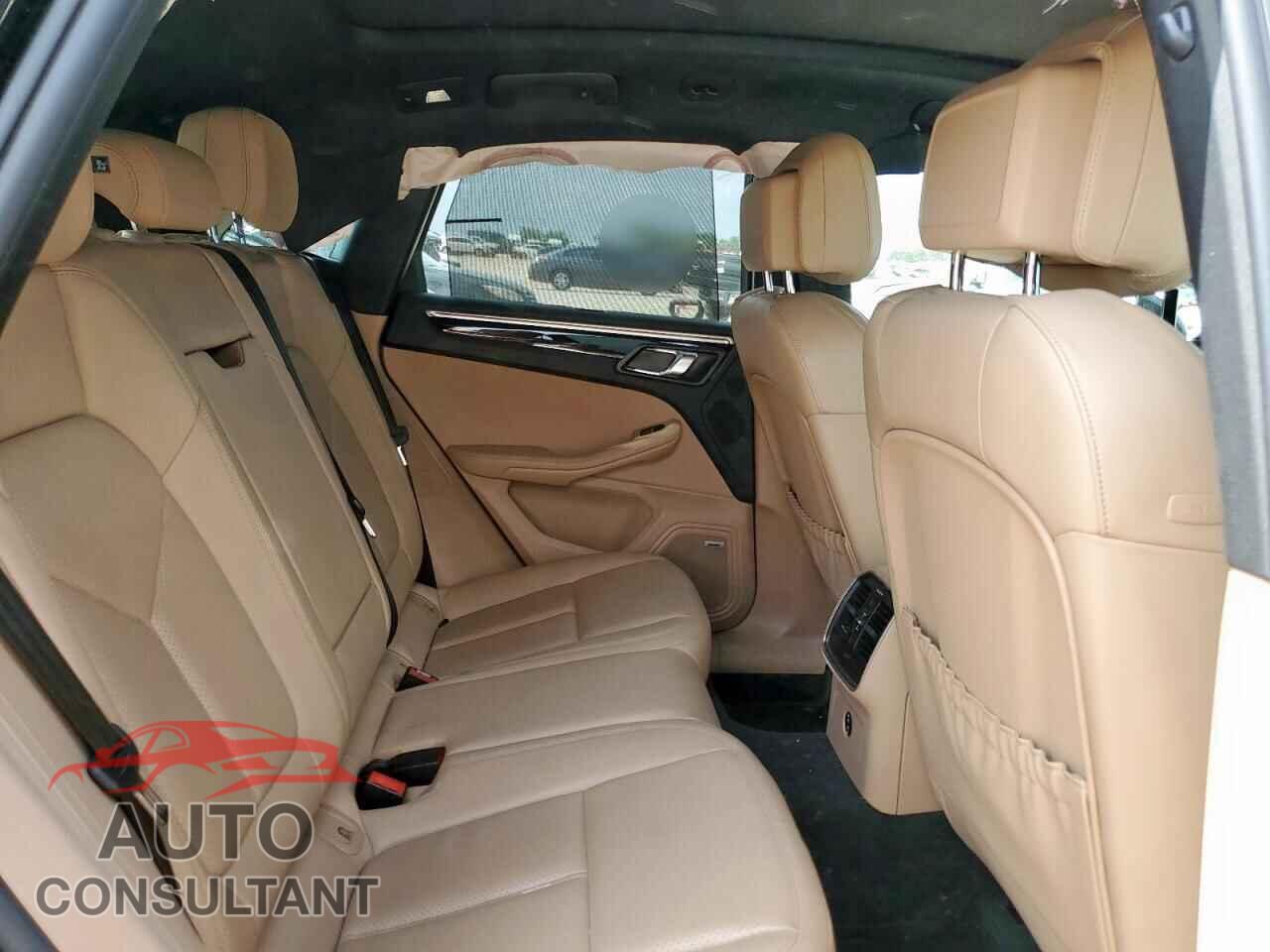 PORSCHE MACAN 2021 - WP1AA2A59MLB00818