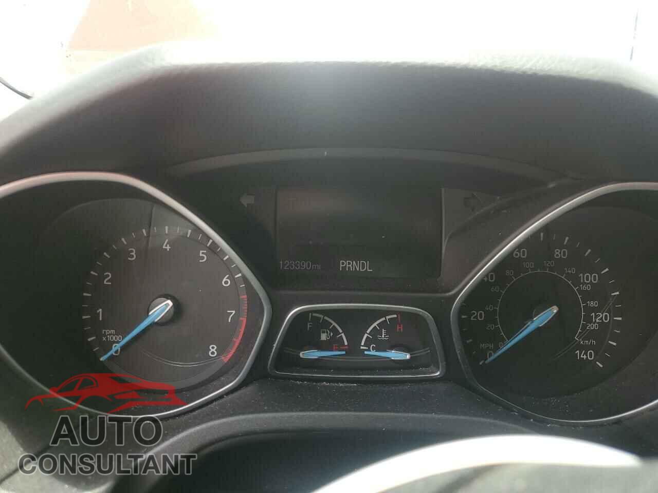 FORD FOCUS 2016 - 1FADP3K28GL356546