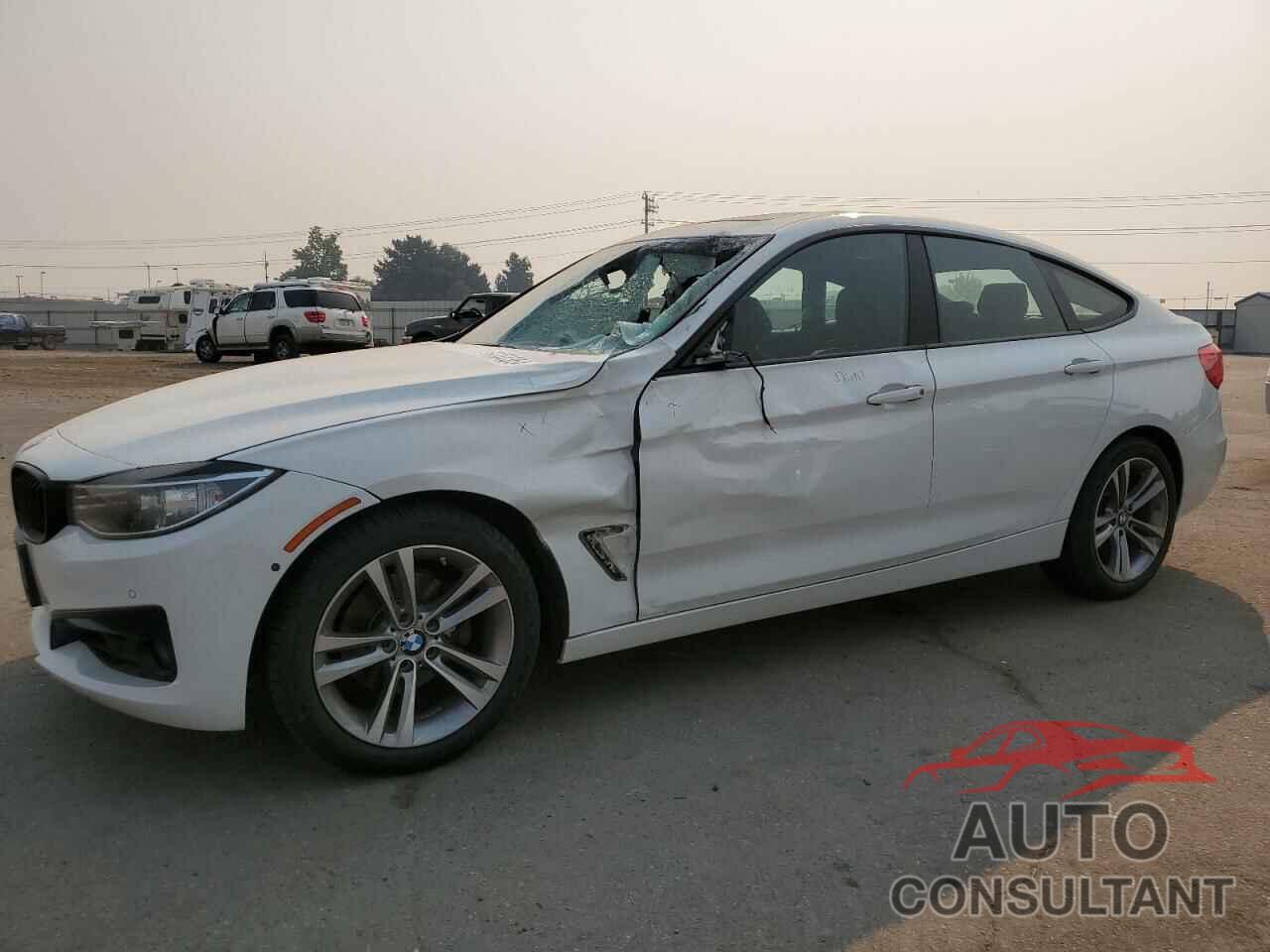 BMW 3 SERIES 2016 - WBA8Z5C56GG500739