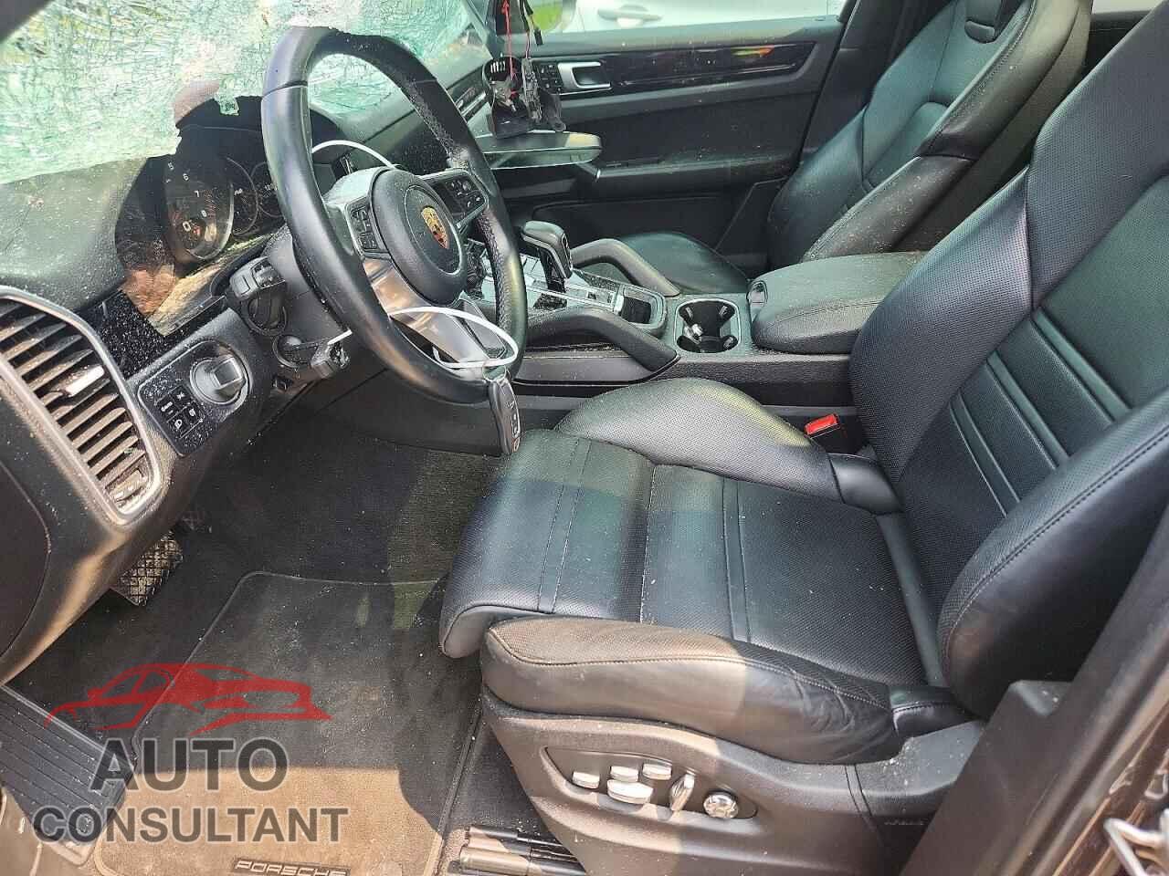 PORSCHE CAYENNE 2020 - WP1BA2AY4LDA46464