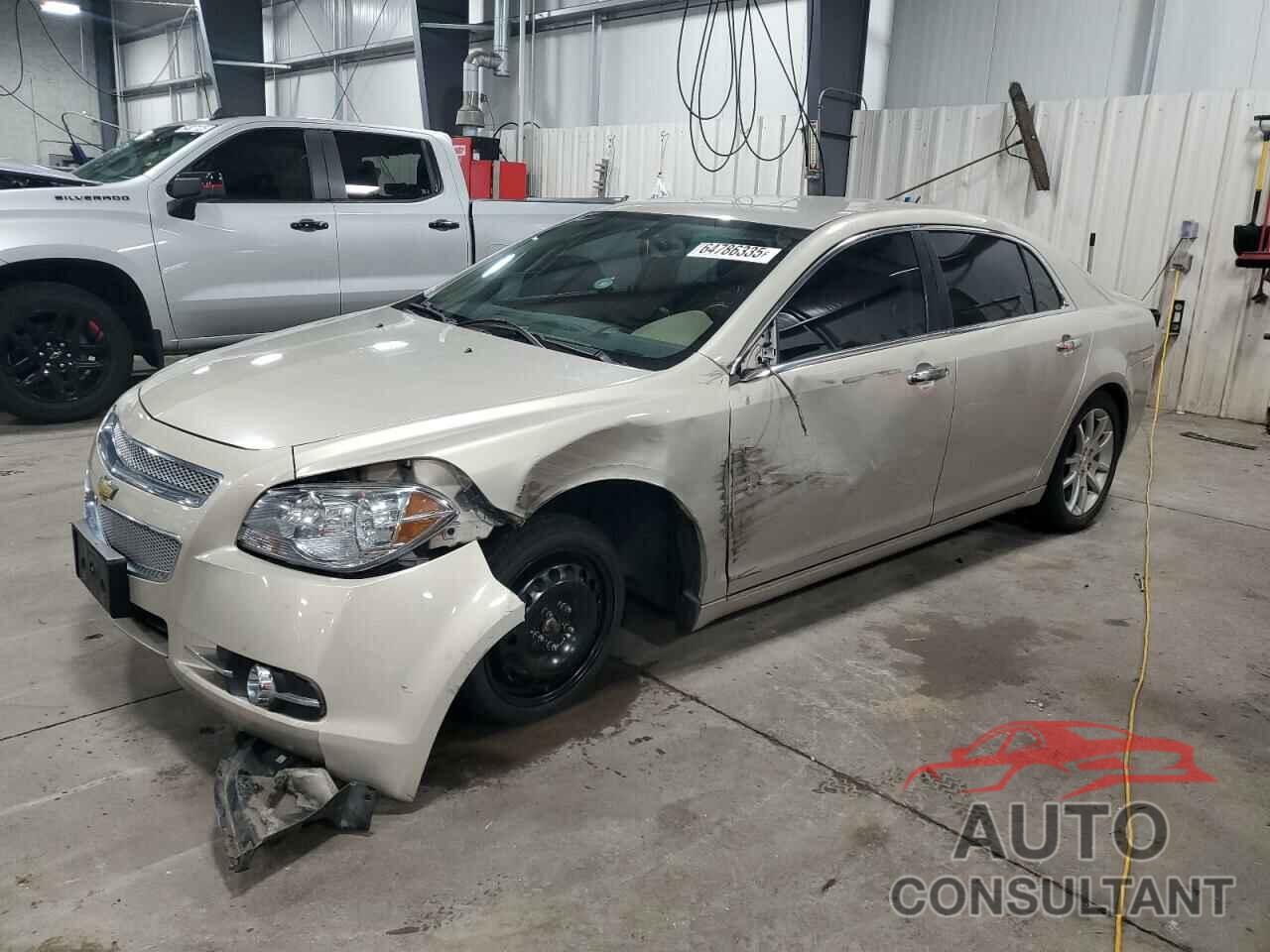 CHEVROLET MALIBU 2010 - 1G1ZE5EB8AF242882