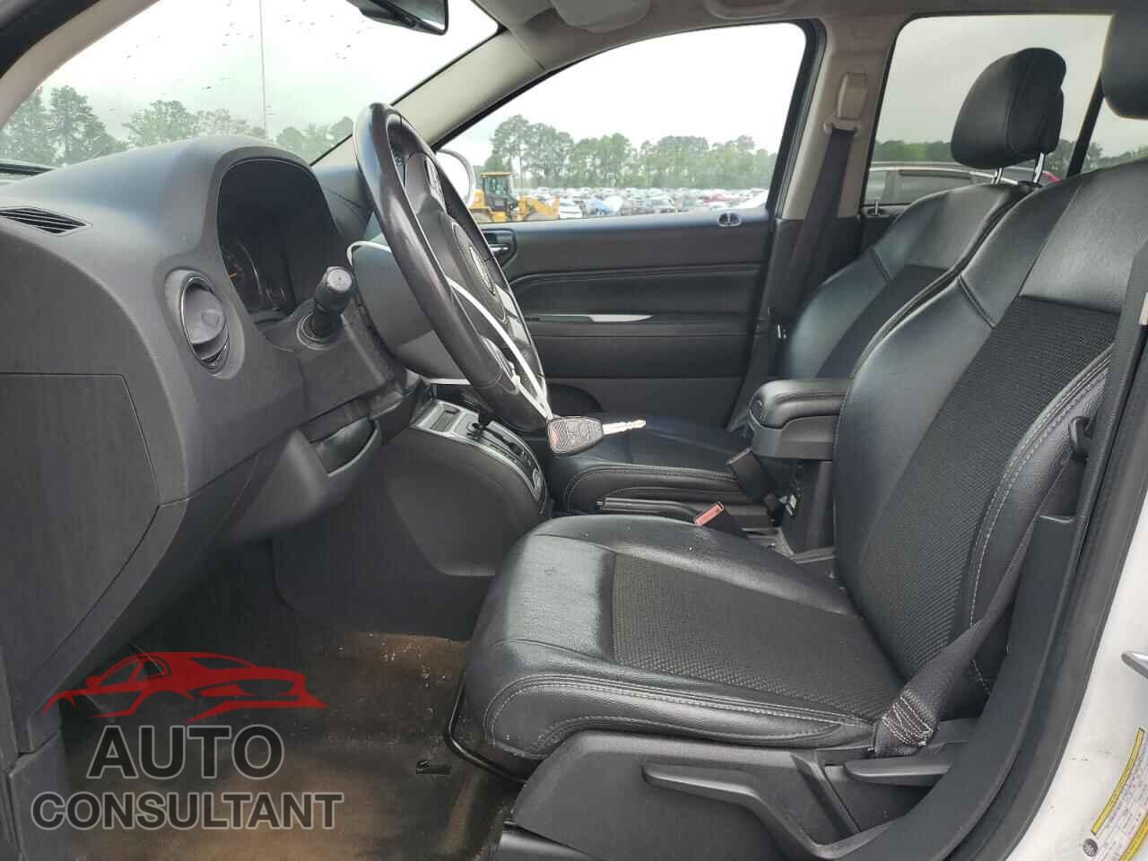 JEEP COMPASS 2017 - 1C4NJCEB8HD206640
