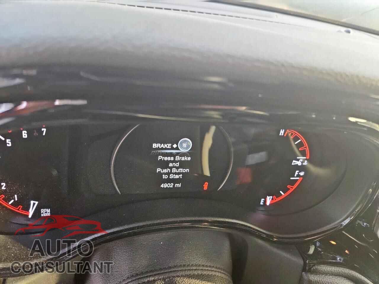 DODGE DURANGO 2023 - 1C4SDJFT6PC672450