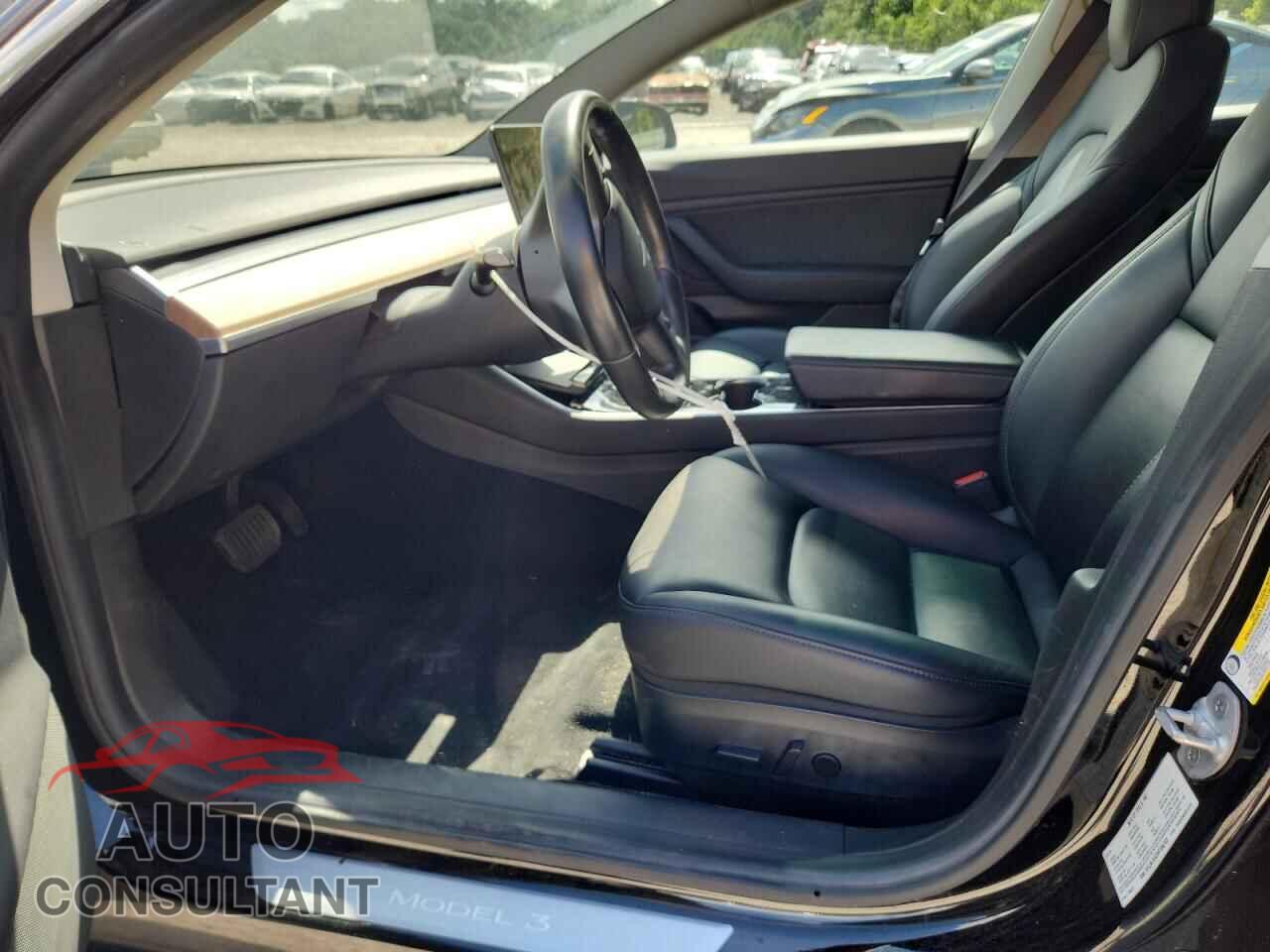TESLA MODEL 3 2019 - 5YJ3E1EA7KF398723