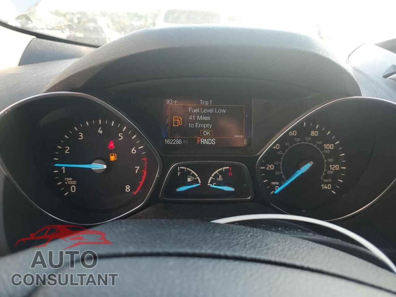 FORD ESCAPE 2017 - 1FMCU0F75HUE17314