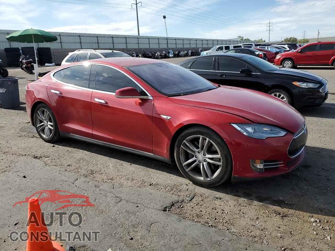 TESLA MODEL S 2015 - 5YJSA1S23FF095965