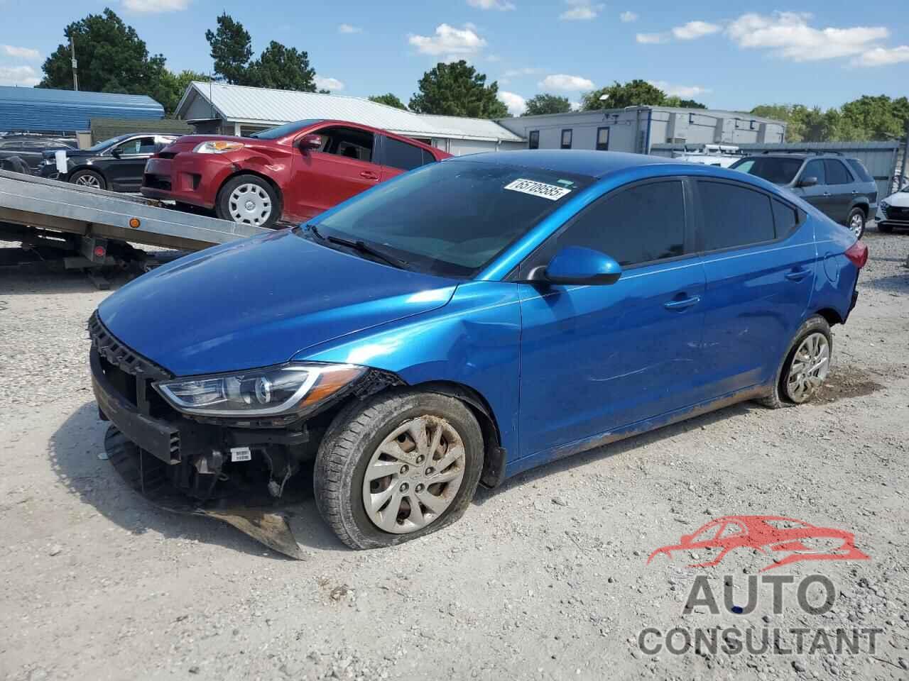HYUNDAI ELANTRA 2018 - 5NPD74LF3JH317327