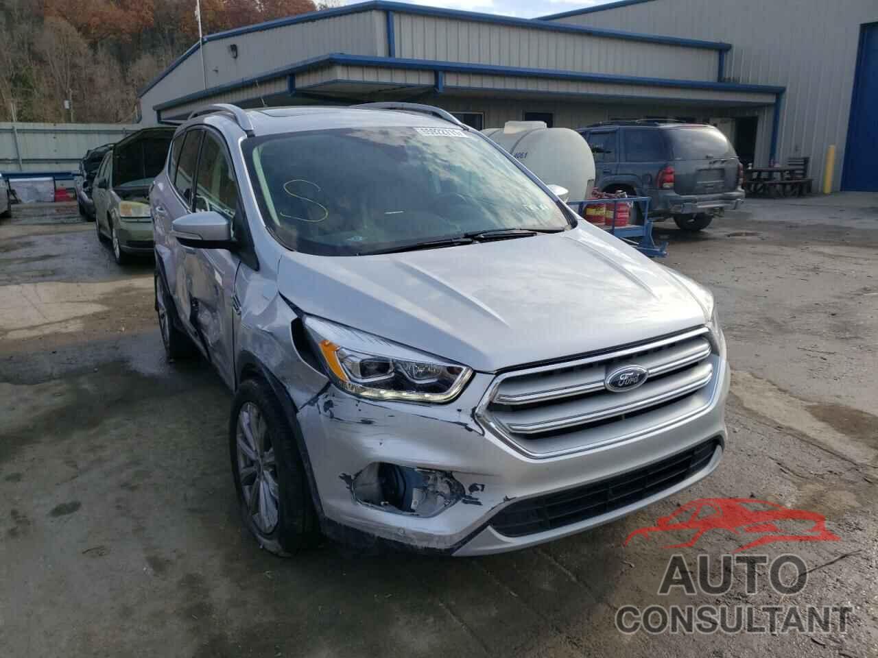FORD ESCAPE 2018 - 1FMCU9J96JUB81145