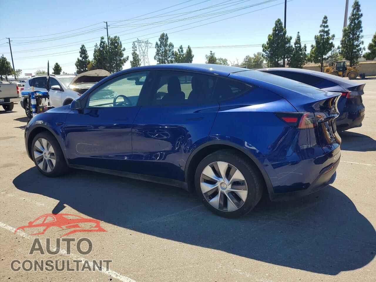 TESLA MODEL Y 2023 - 7SAYGDEE8PA208018