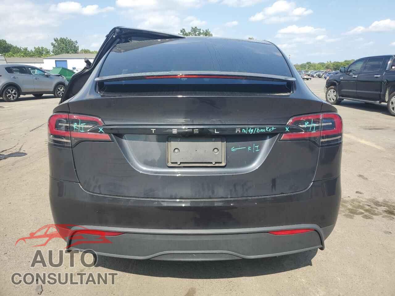 TESLA MODEL X 2024 - 7SAXCDE50RF435412