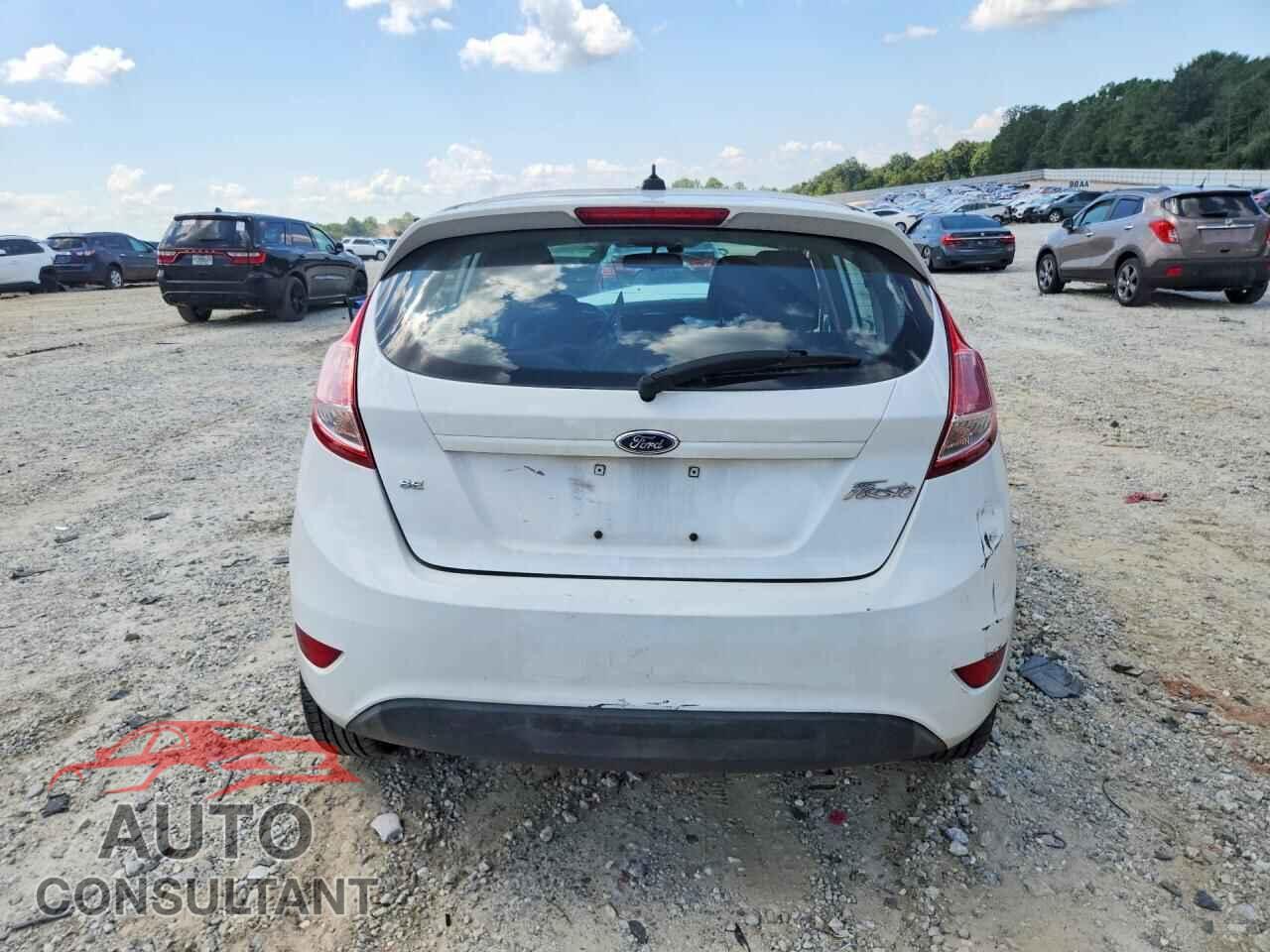 FORD FIESTA 2015 - 3FADP4EJ2FM107830