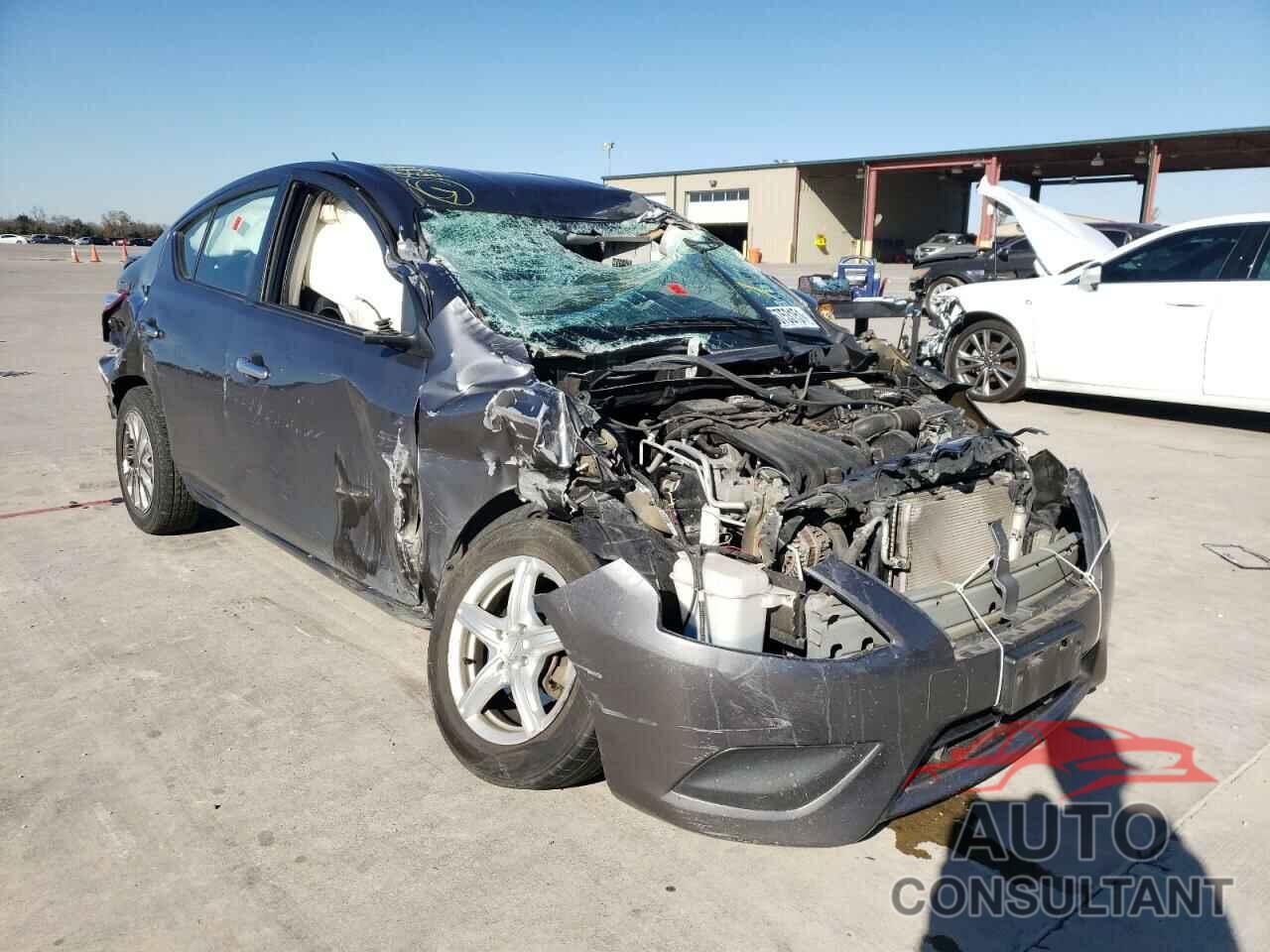 NISSAN VERSA 2018 - 3N1CN7APXJL872731