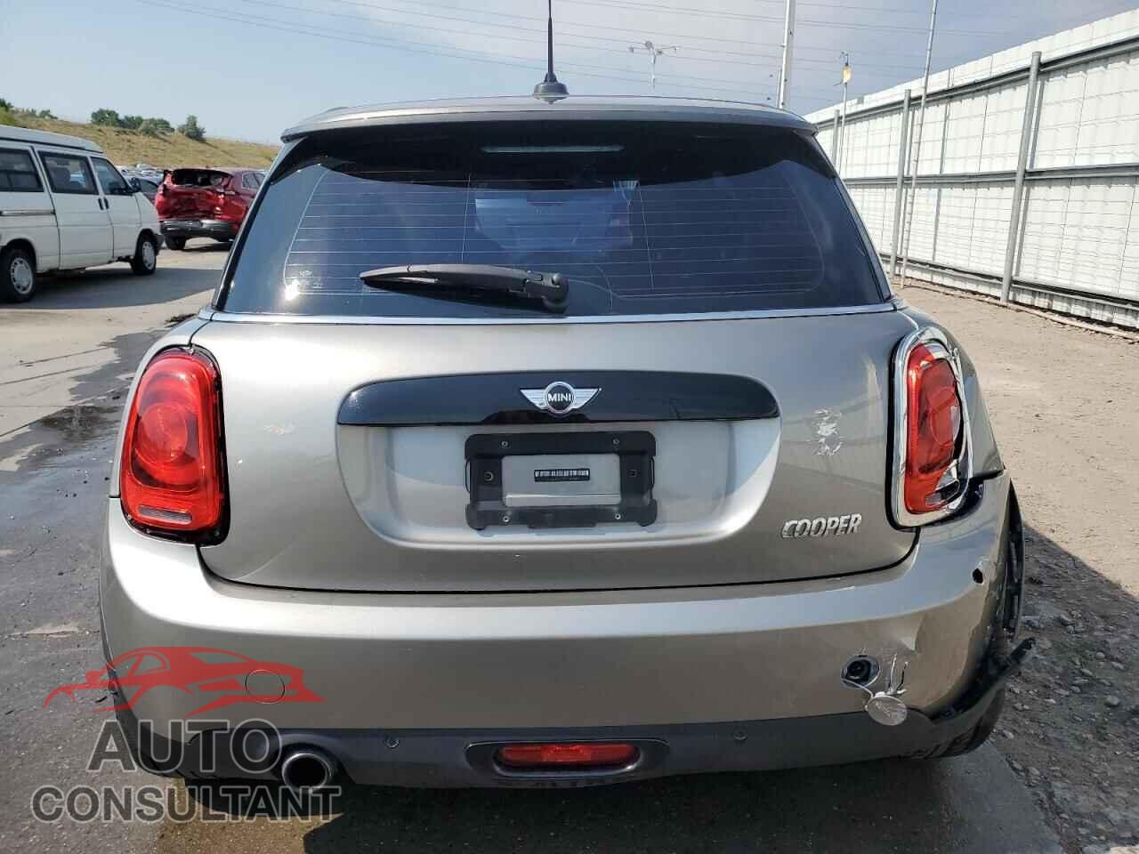 MINI COOPER 2017 - WMWXP5C39H2F61682