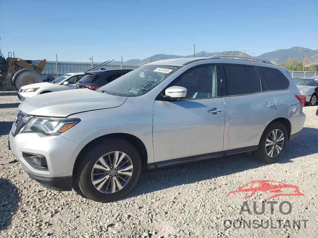 NISSAN PATHFINDER 2019 - 5N1DR2MM6KC646916