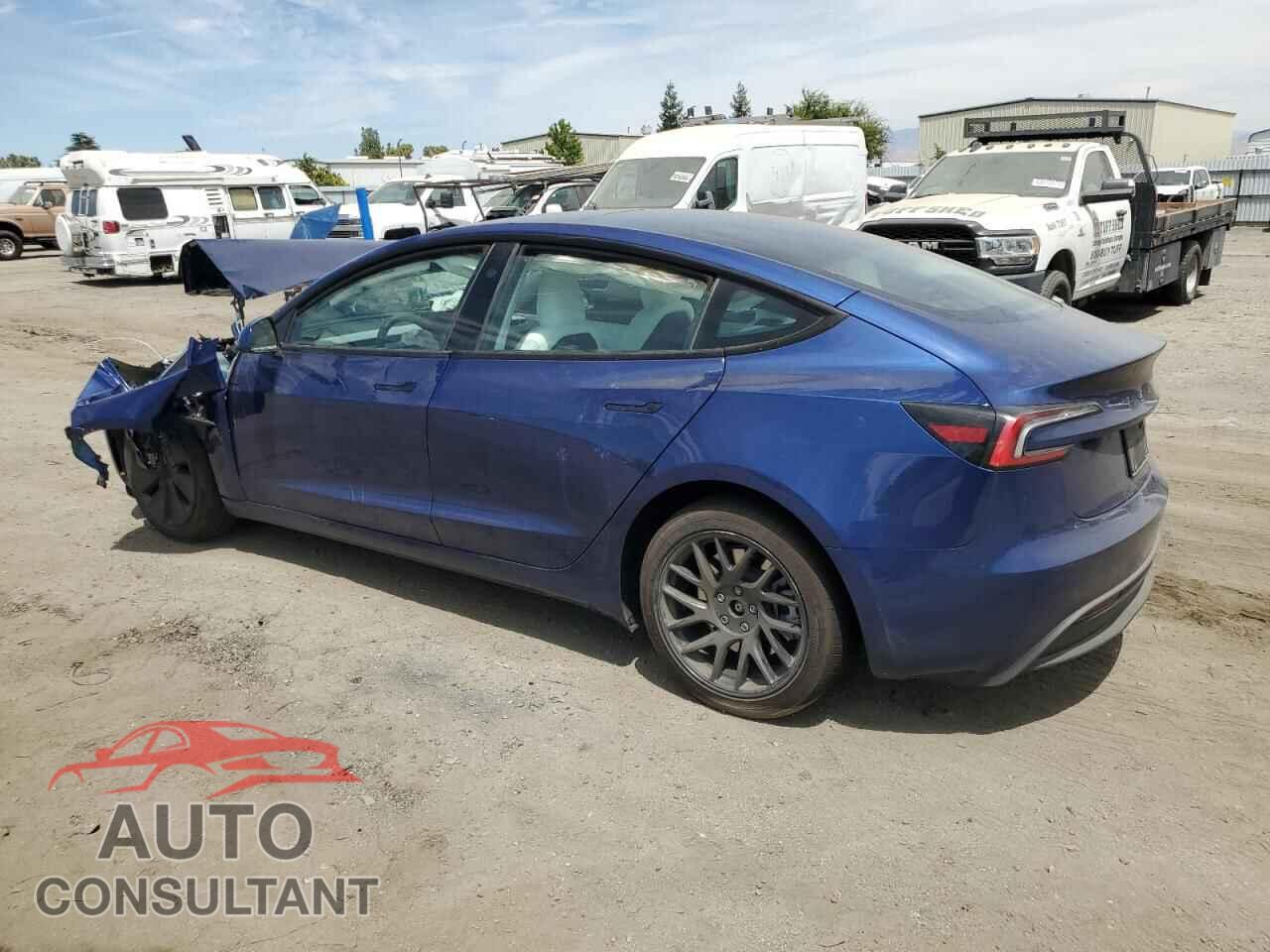TESLA MODEL 3 2024 - 5YJ3E1EA1RF860042