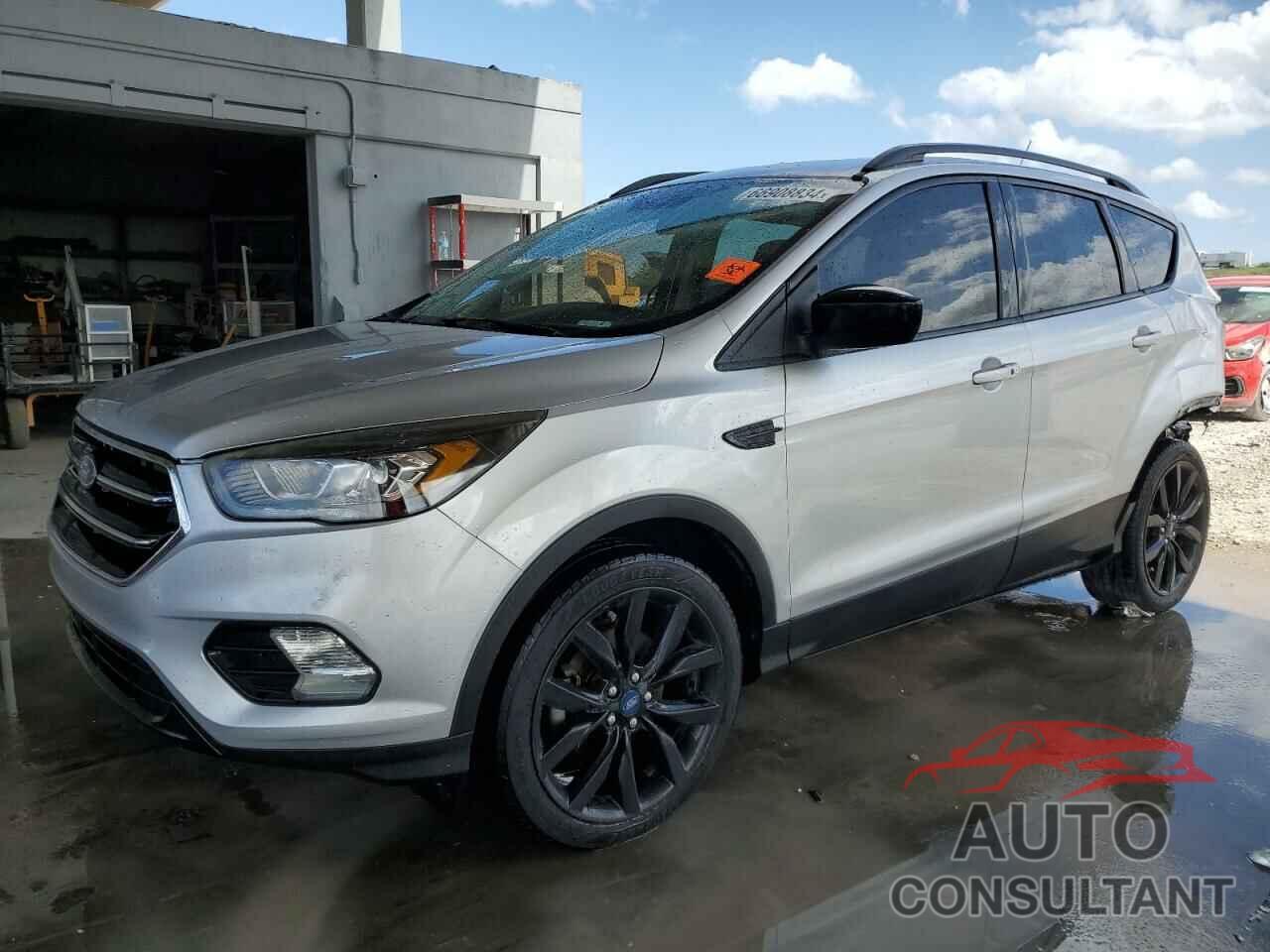 FORD ESCAPE 2019 - 1FMCU0GD5KUA07060