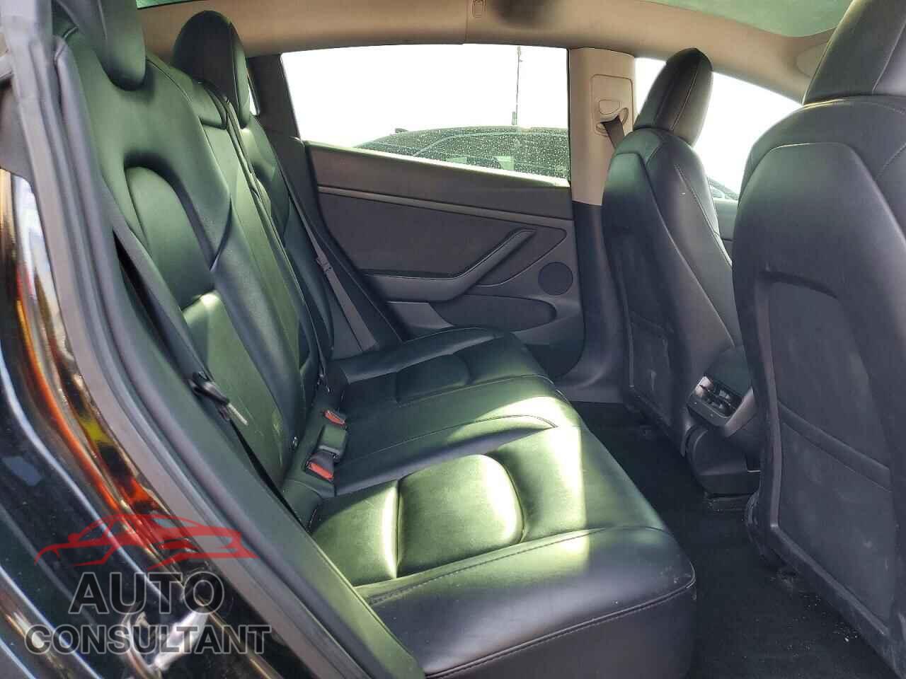 TESLA MODEL 3 2021 - 5YJ3E1EA0MF986787