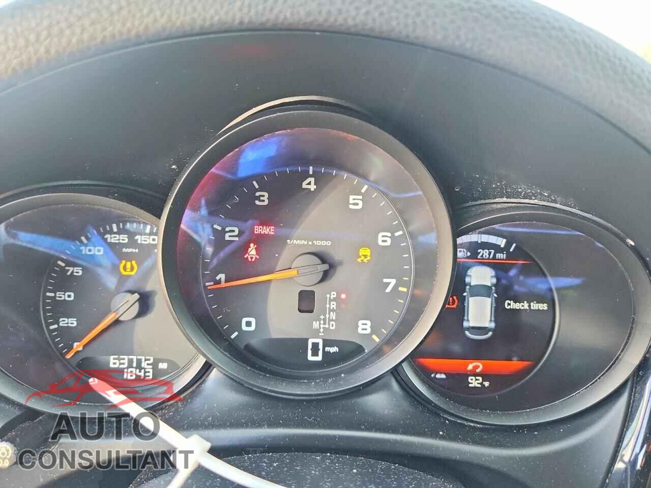 PORSCHE MACAN 2019 - WP1AA2A5XKLB05555