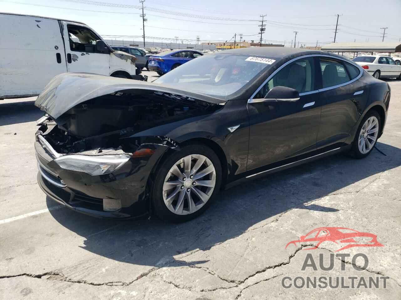 TESLA MODEL S 2016 - 5YJSA1E26GF137199