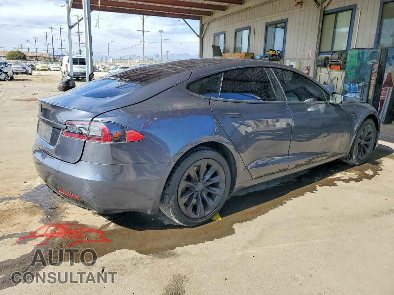 TESLA MODEL S 2018 - 5YJSA1E27JF269203