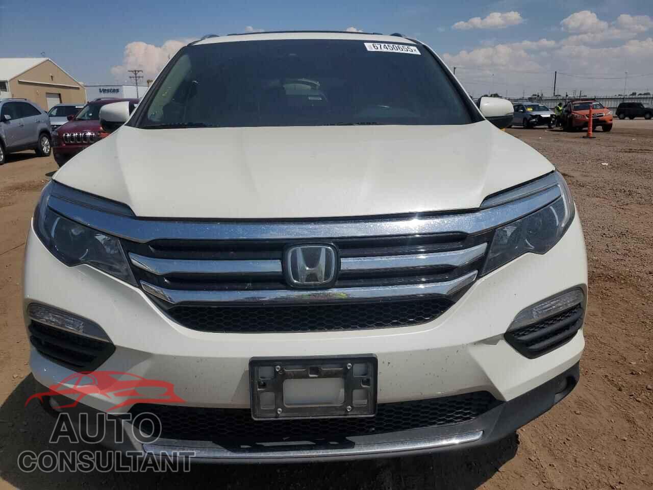 HONDA PILOT 2016 - 5FNYF6H09GB088437