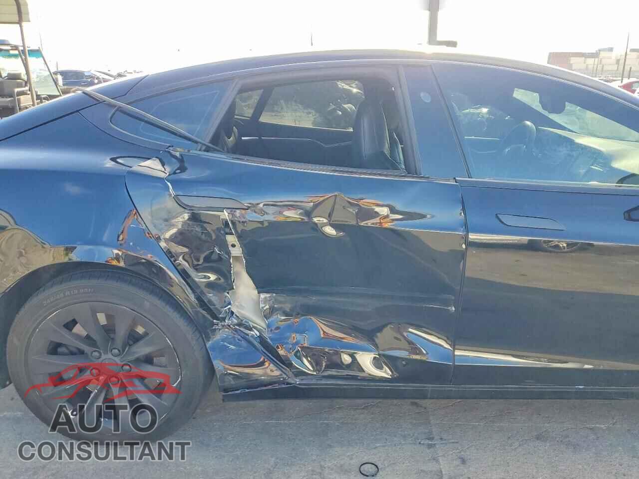 TESLA MODEL S 2016 - 5YJSA1E17GF170610
