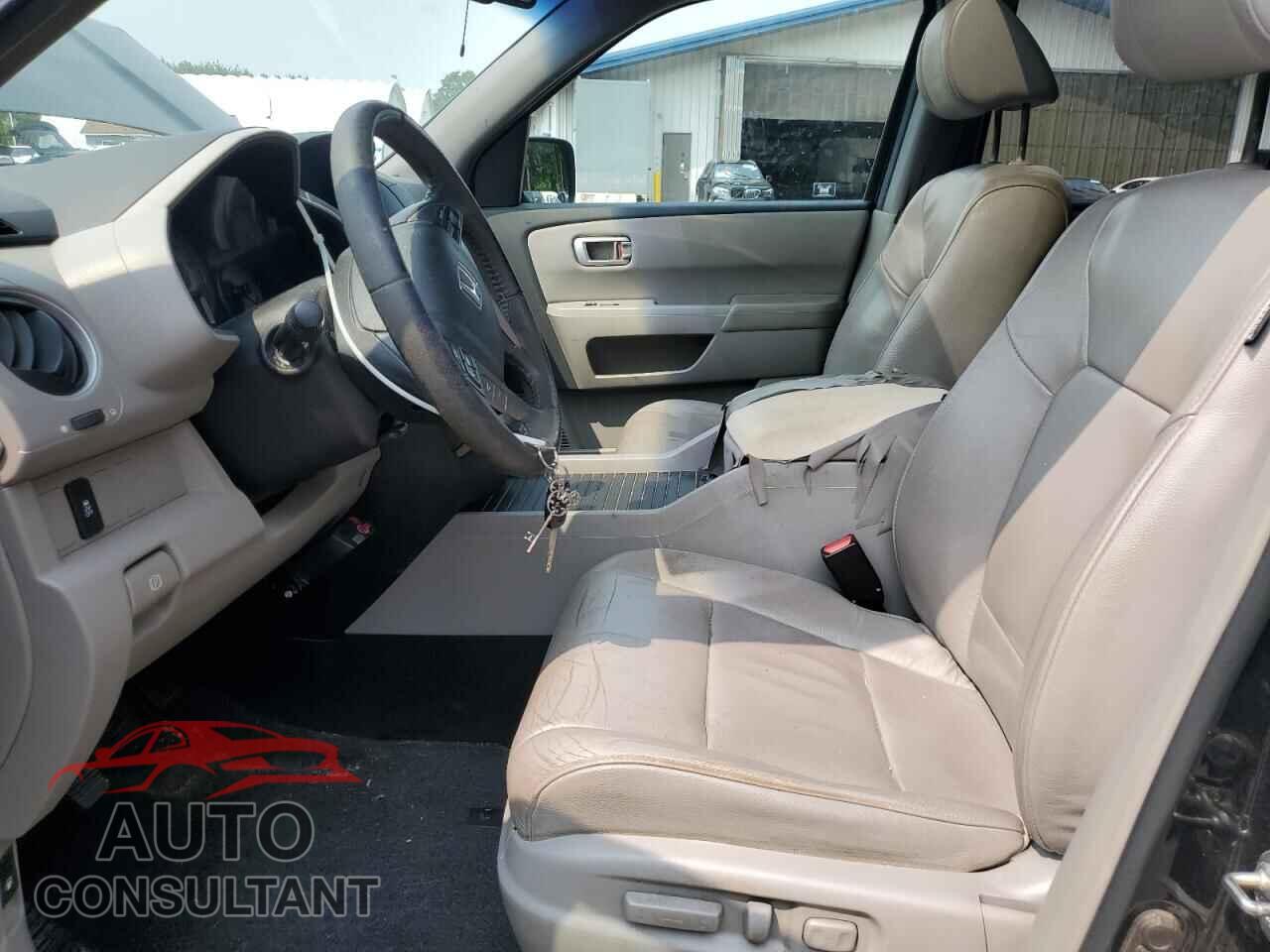 HONDA PILOT 2012 - 5FNYF4H59CB054010