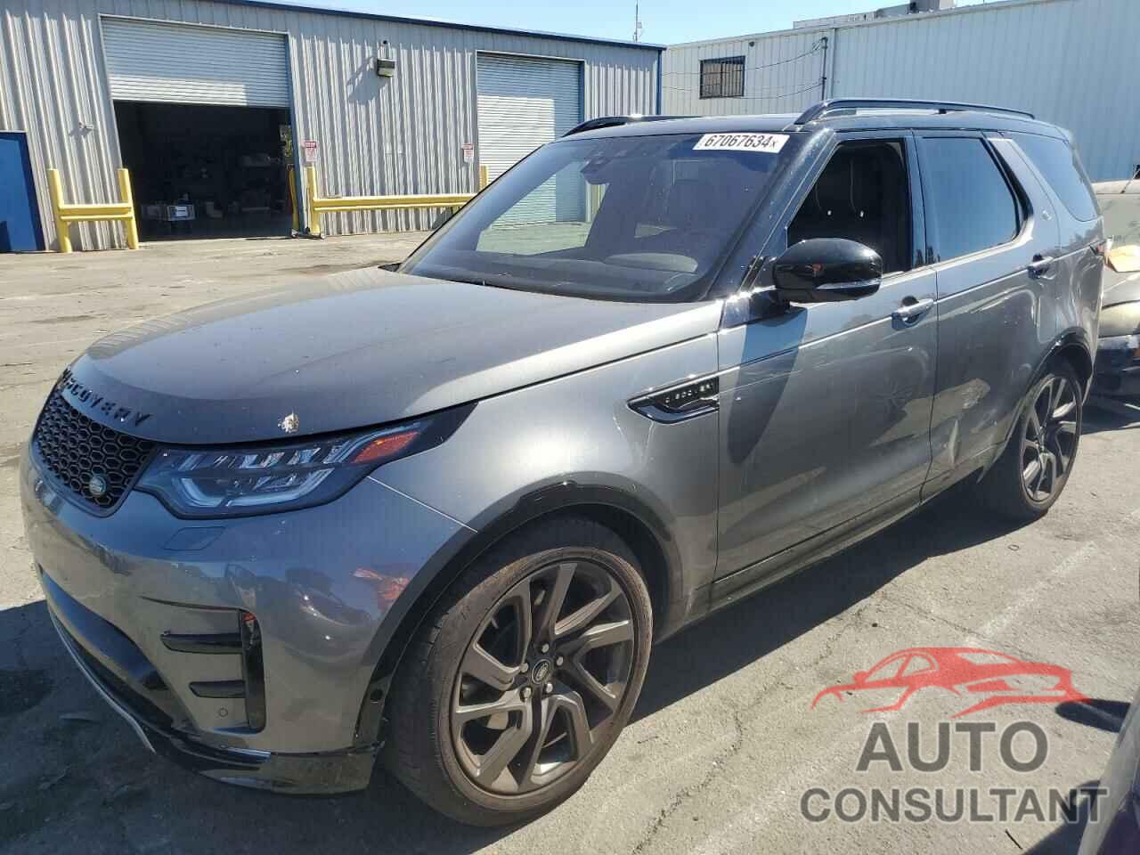 LAND ROVER DISCOVERY 2017 - SALRRBBV3HA042470