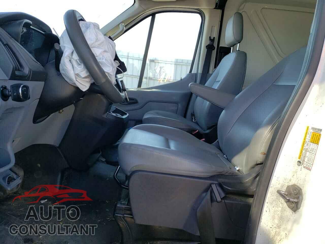 FORD TRANSIT CO 2017 - 1FTYR2CM9HKB54015