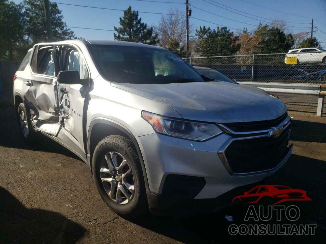 CHEVROLET TRAVERSE 2019 - 1GNERFKW8KJ104997