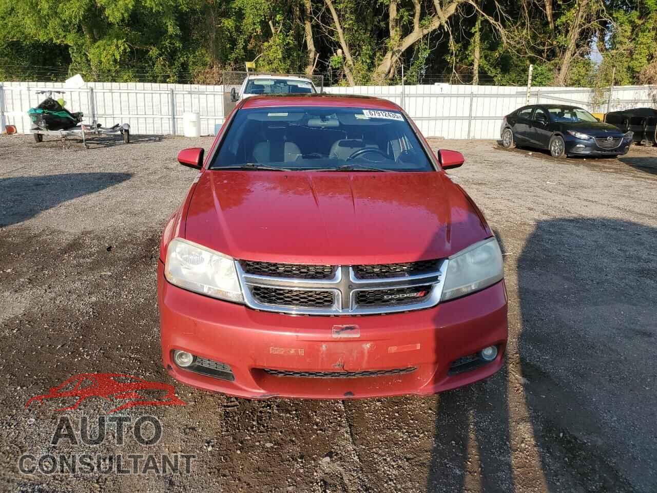 DODGE AVENGER 2011 - 1B3BD1FB5BN564035