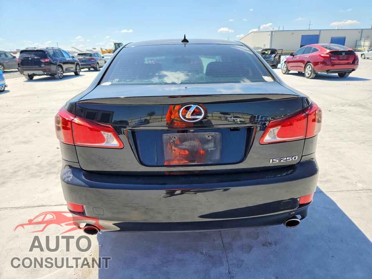 LEXUS IS 2011 - JTHBF5C27B5138950