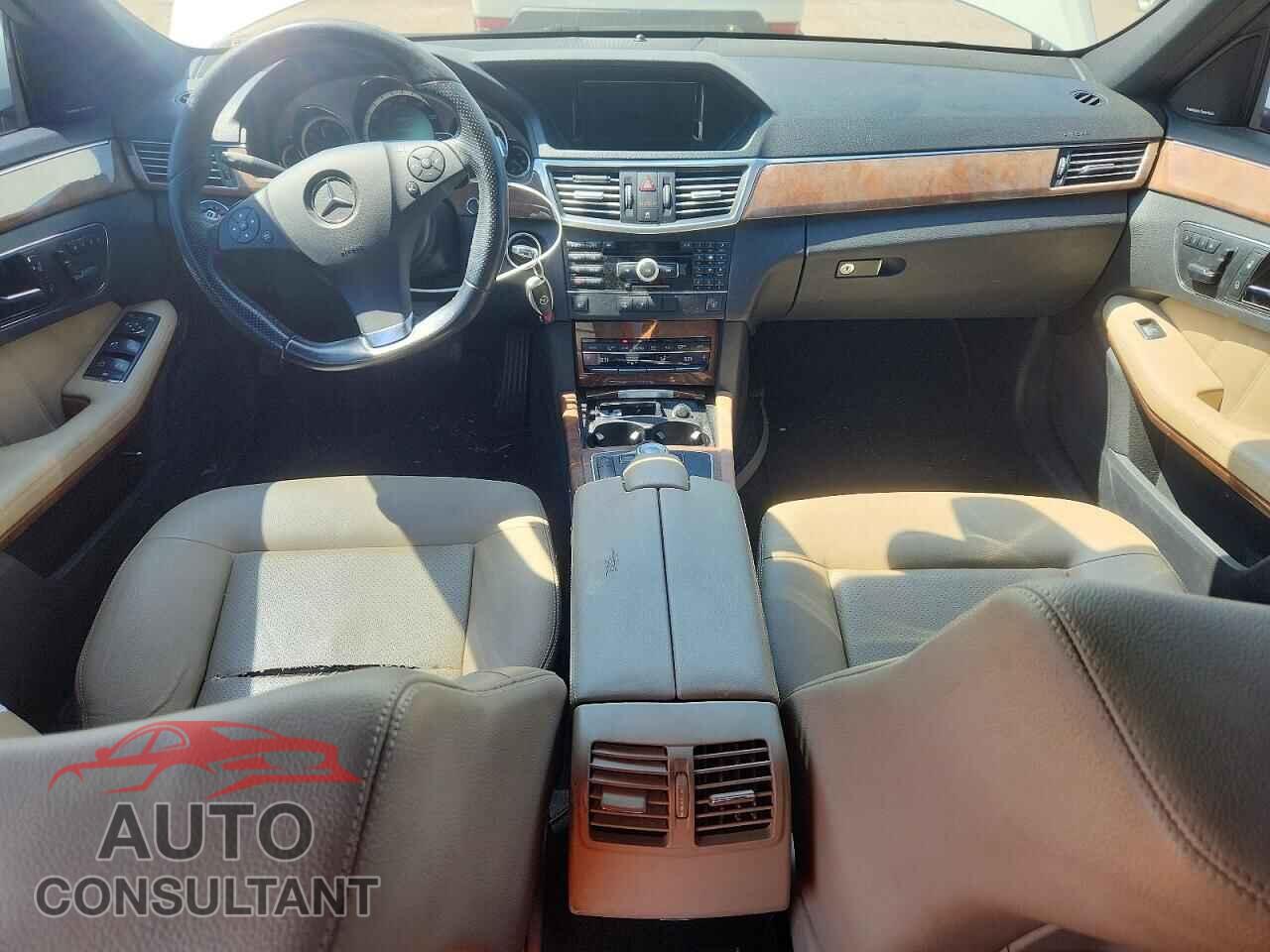 MERCEDES-BENZ E-CLASS 2010 - WDDHF5GB6AA051896